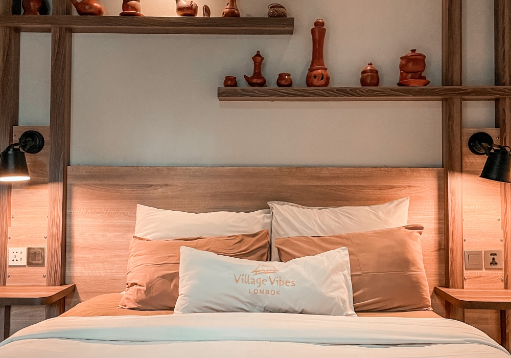 Interior view of Bungalow Queen